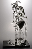Скульптура "Бренность власти" из коллекции "Шуты"
